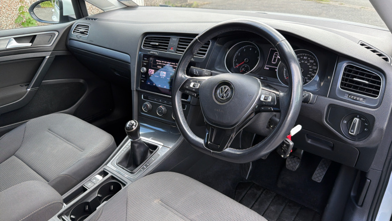Volkswagen Golf 1.4 TSI SE [Nav] 5dr Petrol Hatchback
